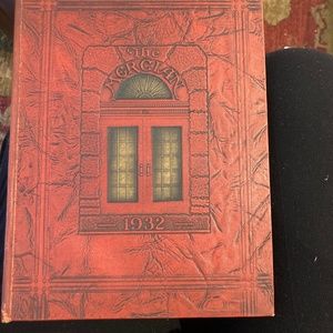 1932 Mercy High School Chicago, Il year book